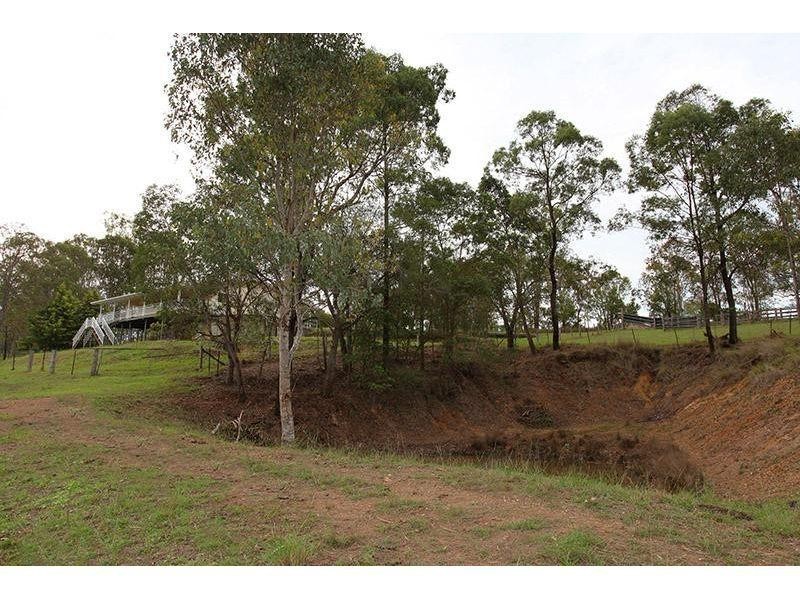 73 Burgess Rd, Calico Creek QLD 4570