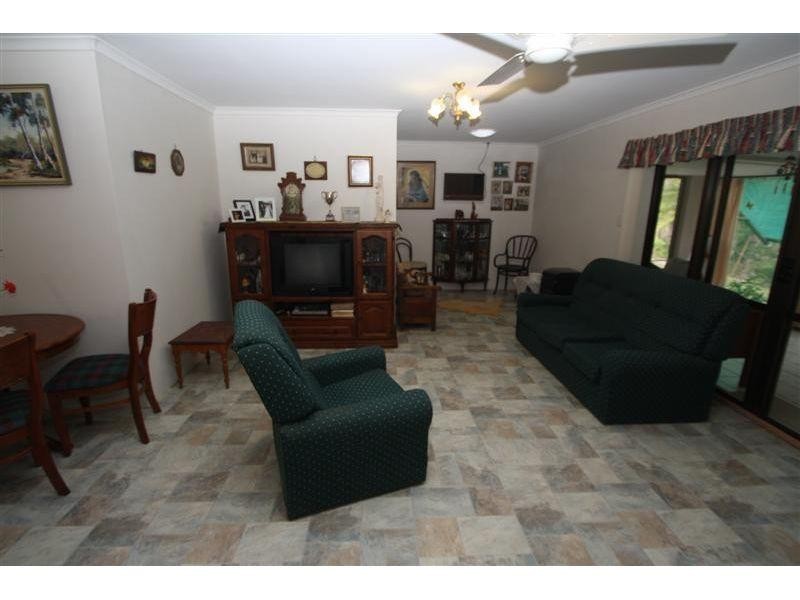 145  Cliff Jones Road, Curra QLD 4570