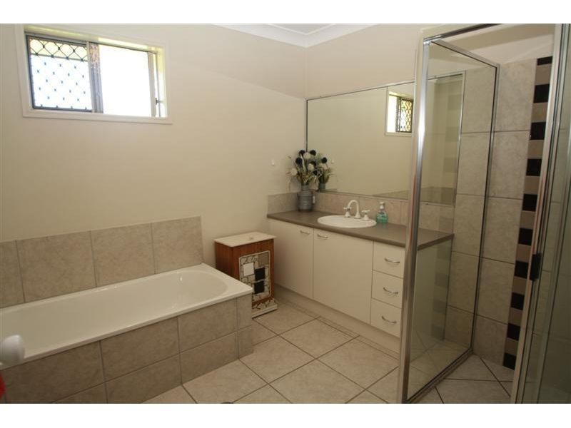 23 Bethongabel Court, Southside QLD 4570