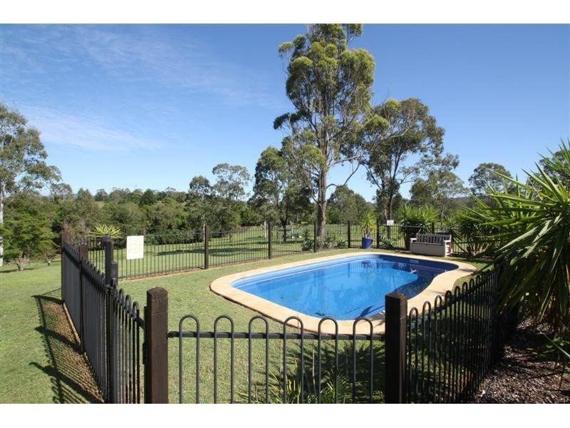 23 Bethongabel Court, Southside QLD 4570