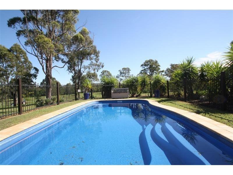 23 Bethongabel Court, Southside QLD 4570