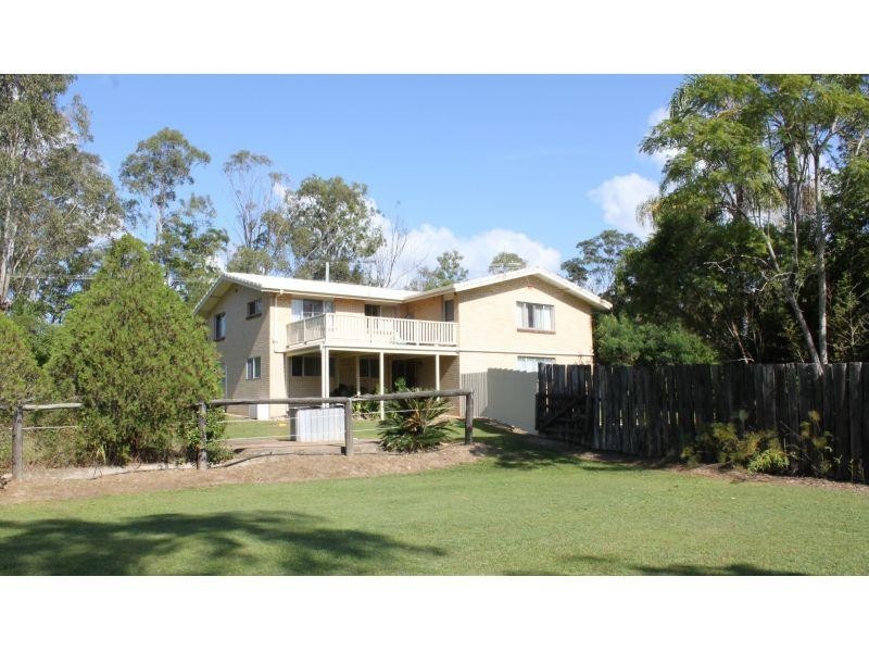 4 Cameron road, Southside QLD 4570