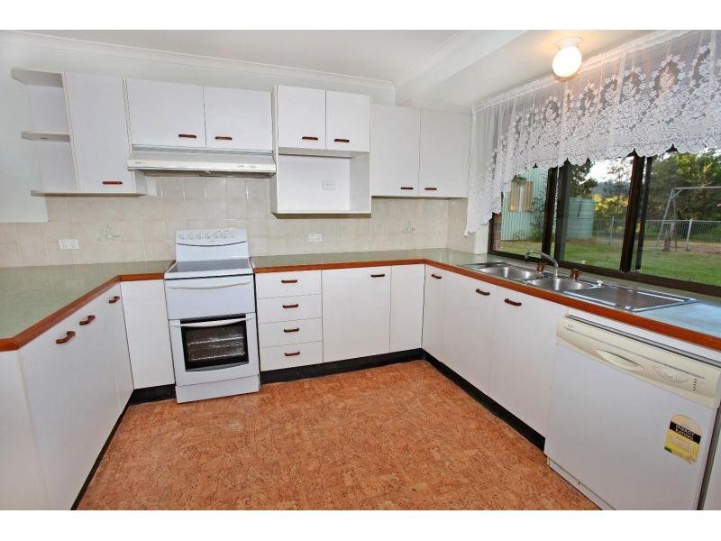 1013 Bruce Highway South, Kybong QLD 4570