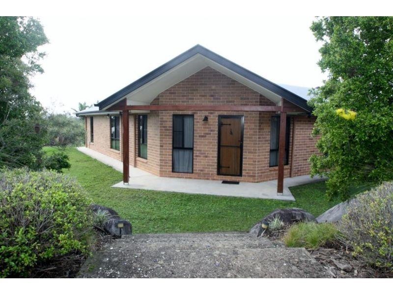 8 Nash Road, Araluen QLD 4570