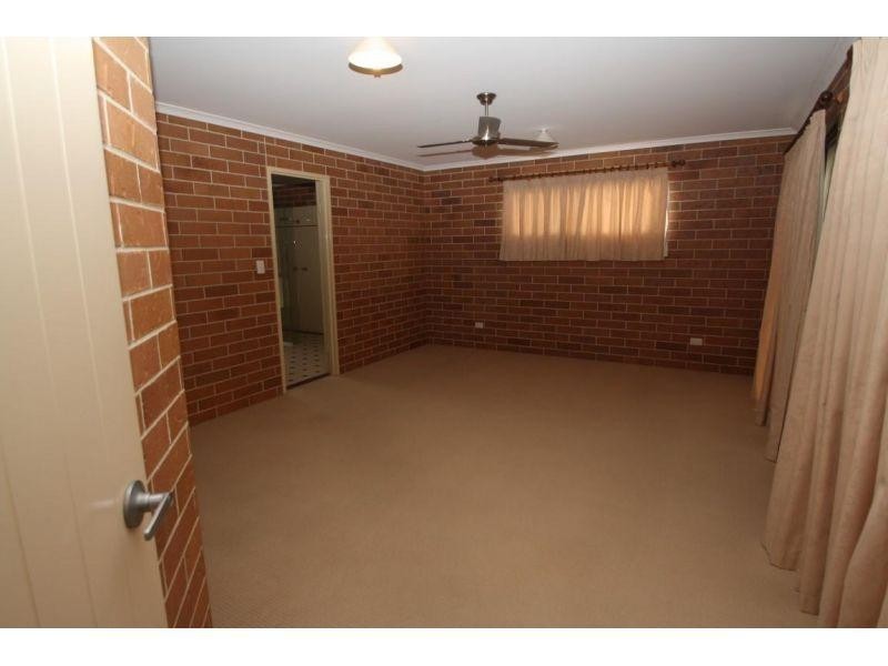 8 Nash Road, Araluen QLD 4570