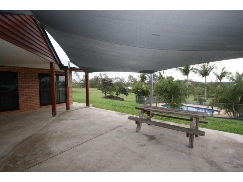 8 Nash Road, Araluen QLD 4570