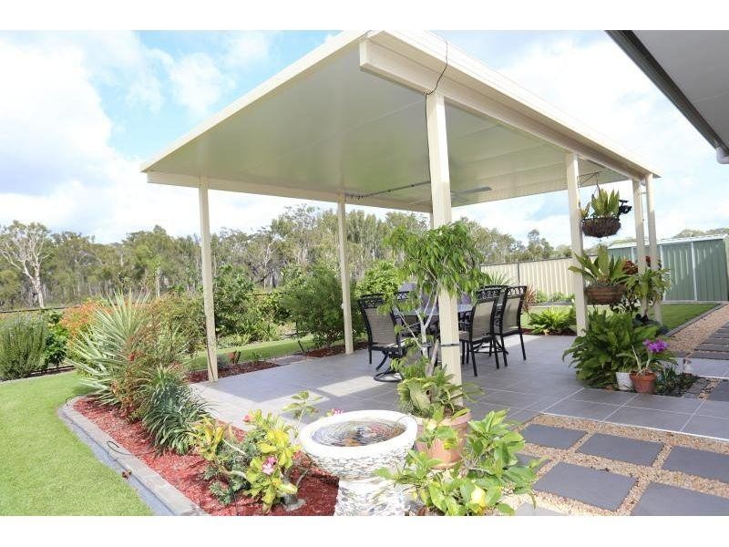 40 Tuna Way, Tin Can Bay QLD 4580