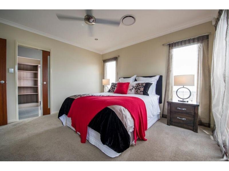 10 Premier Avenue, Jones Hill QLD 4570