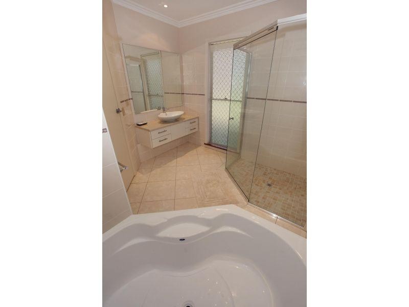 22 Bluewing Bvd, Banks Pocket QLD 4570