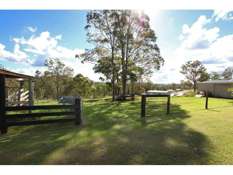 83 Fisher Road, Araluen QLD 4570