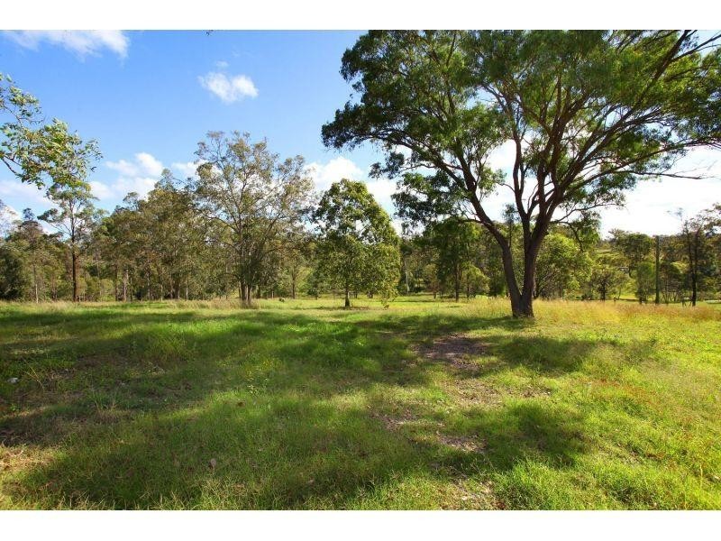 83 Fisher Road, Araluen QLD 4570