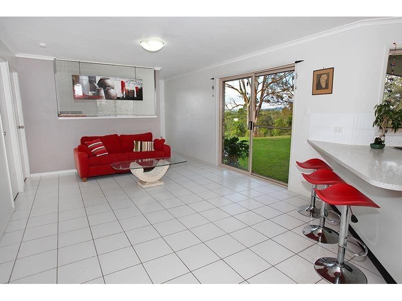 28 Lillis Rd, Victory Heights QLD 4570