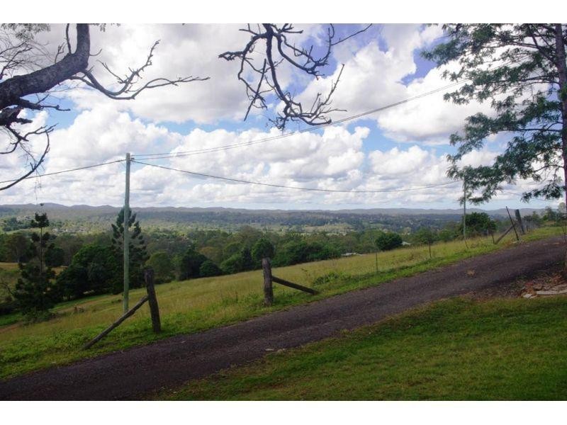 140 Irvine Road, Chatsworth QLD 4570