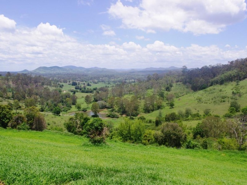 140 Irvine Road, Chatsworth QLD 4570