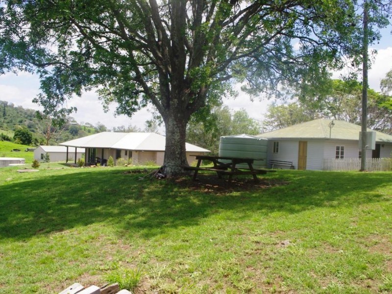 140 Irvine Road, Chatsworth QLD 4570