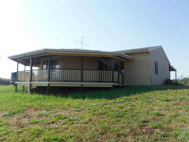 187  Macauley Road, Tansey QLD 4601