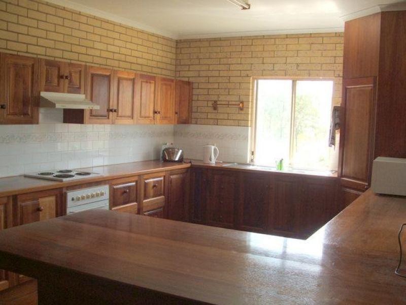 187  Macauley Road, Tansey QLD 4601