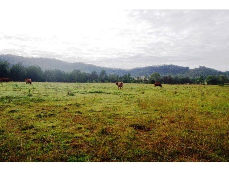 334 Old Greendale Road, Glastonbury QLD 4570