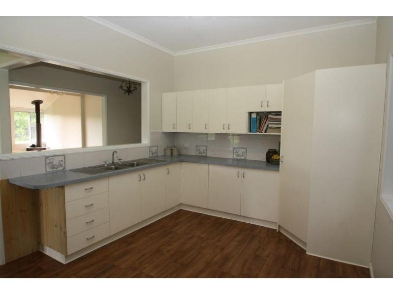 619 Tin Can Bay Road, Canina QLD 4570