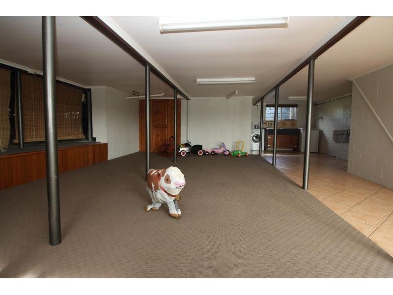 619 Tin Can Bay Road, Canina QLD 4570