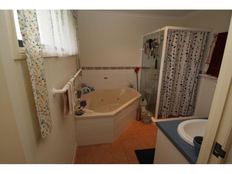 74 Nautilus Drive, Cooloola Cove QLD 4580