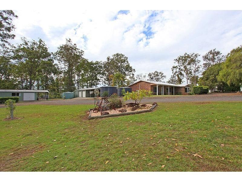 52 Delray Road, Mothar Mountain QLD 4570