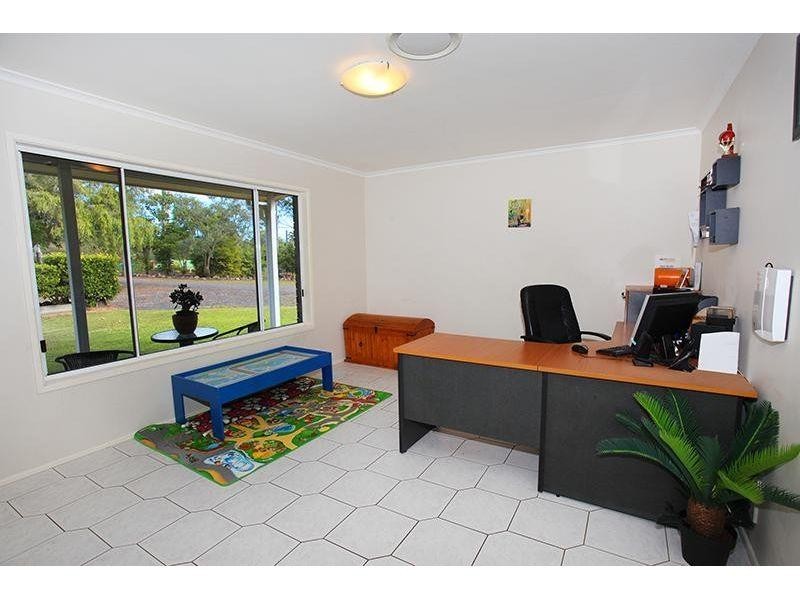 52 Delray Road, Mothar Mountain QLD 4570