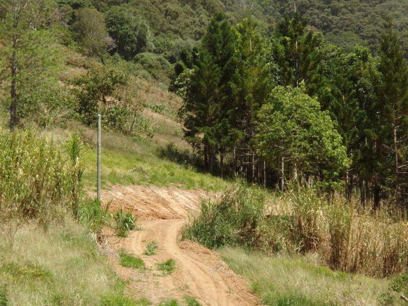 183 Golden Gully Road, Kin Kin QLD 4571