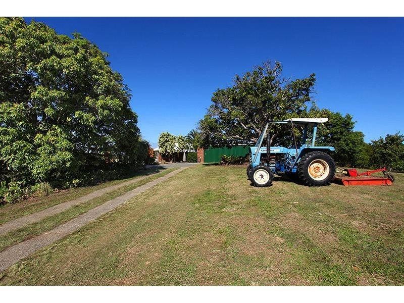1021  Tin Can Bay Road, Canina QLD 4570