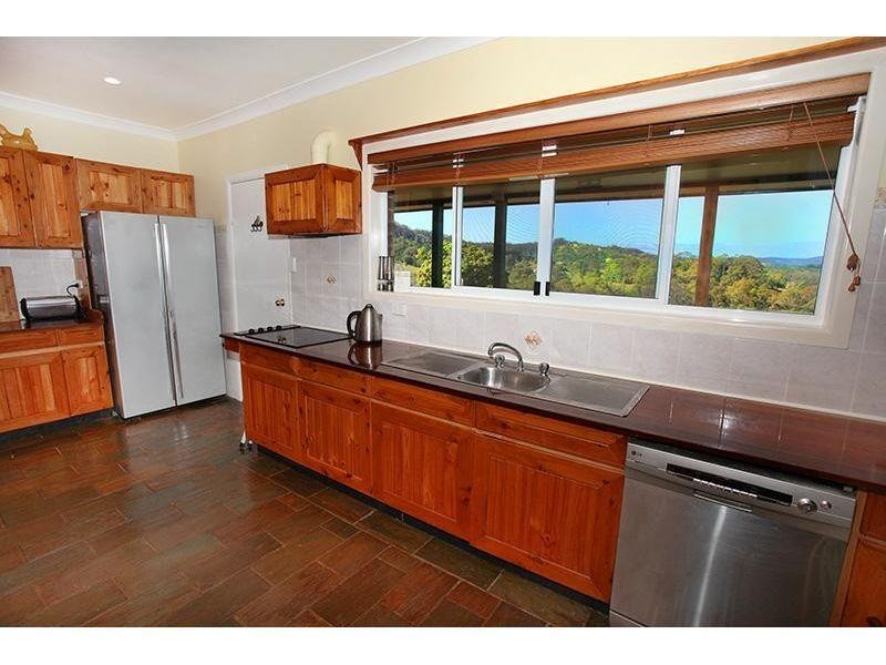 1021  Tin Can Bay Road, Canina QLD 4570