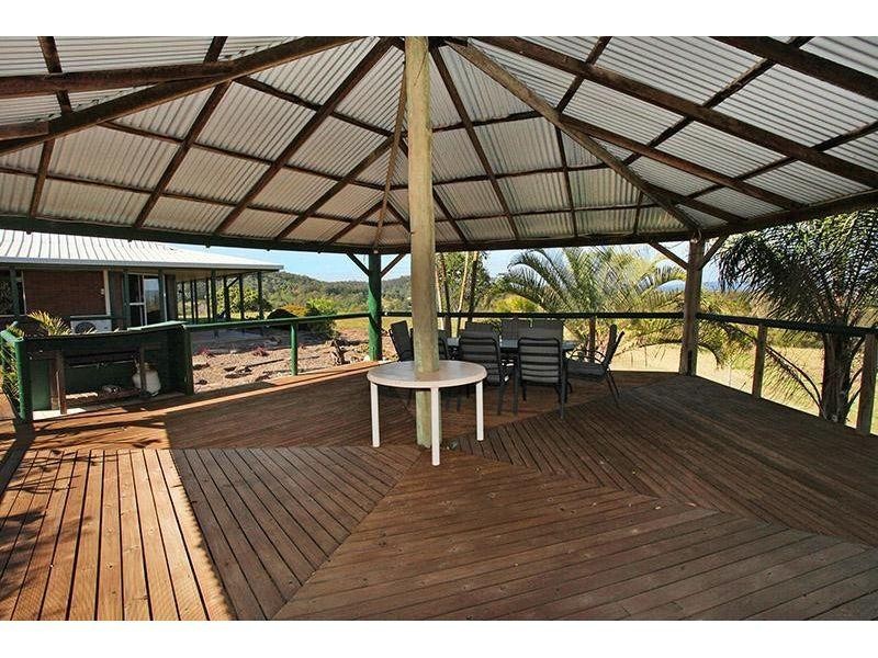 1021  Tin Can Bay Road, Canina QLD 4570