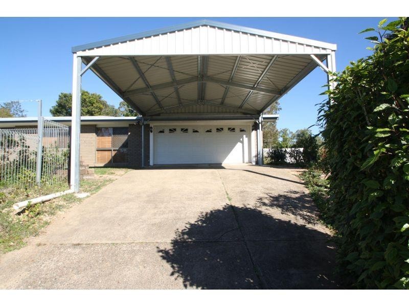 5 Emerald Drive, Southside QLD 4570