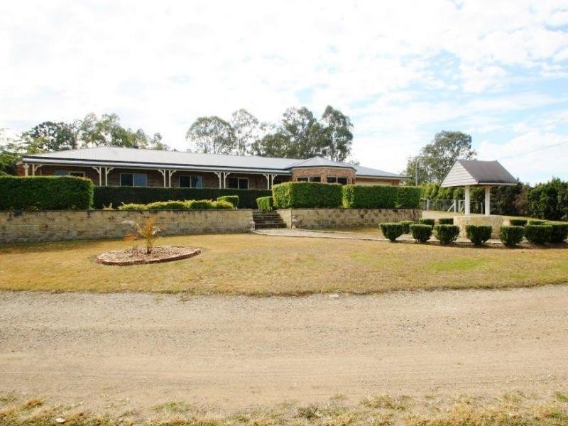 8 Coolabah Court, Pie Creek QLD 4570