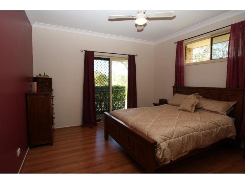 8 Coolabah Court, Pie Creek QLD 4570