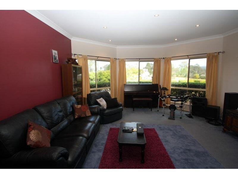 8 Coolabah Court, Pie Creek QLD 4570