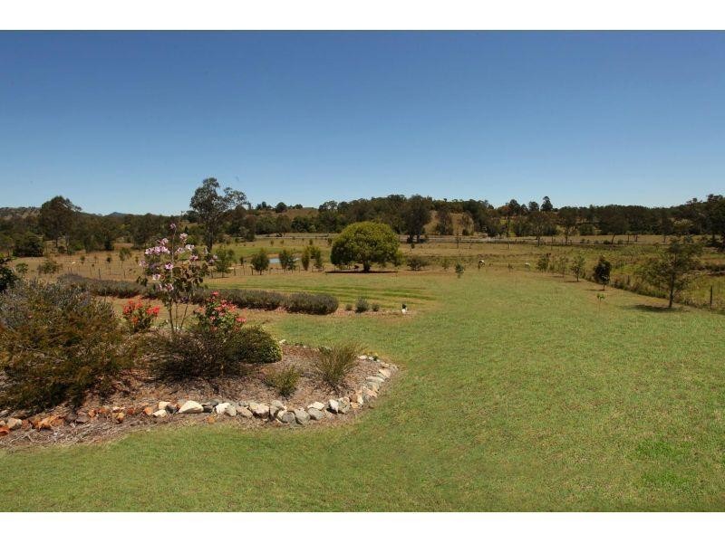 34 Rianna Road, The Dawn QLD 4570