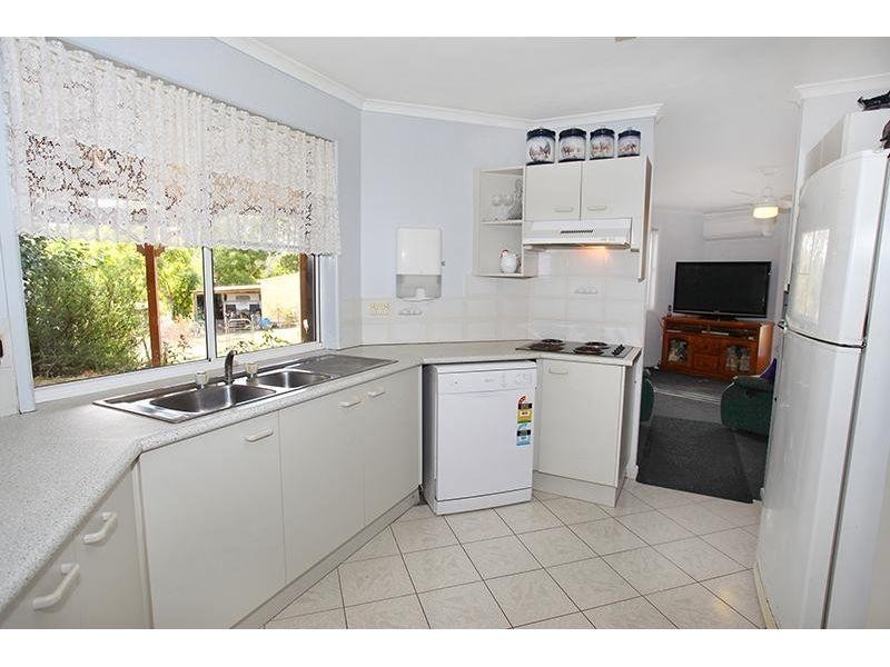 24 Curtain Road, Pie Creek QLD 4570