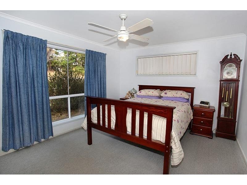 24 Curtain Road, Pie Creek QLD 4570