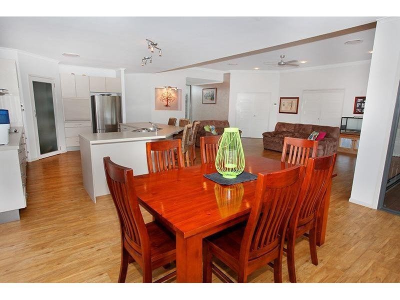 56 Azure Ave, Banks Pocket QLD 4570