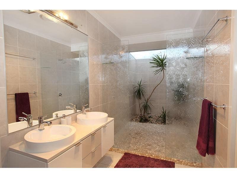 56 Azure Ave, Banks Pocket QLD 4570