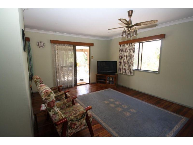 14 Cross Crescent, Curra QLD 4570