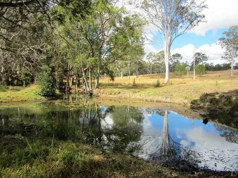 48 Horton Road, Chatsworth QLD 4570