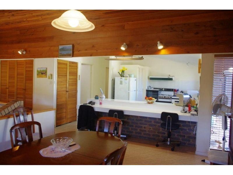 48 Horton Road, Chatsworth QLD 4570