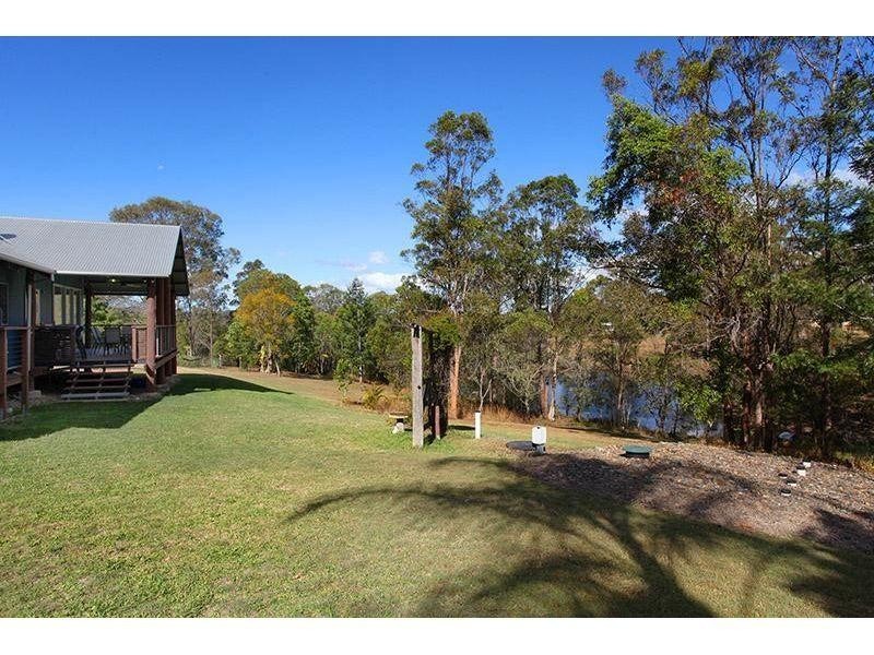 132 Nash Road, Araluen QLD 4570