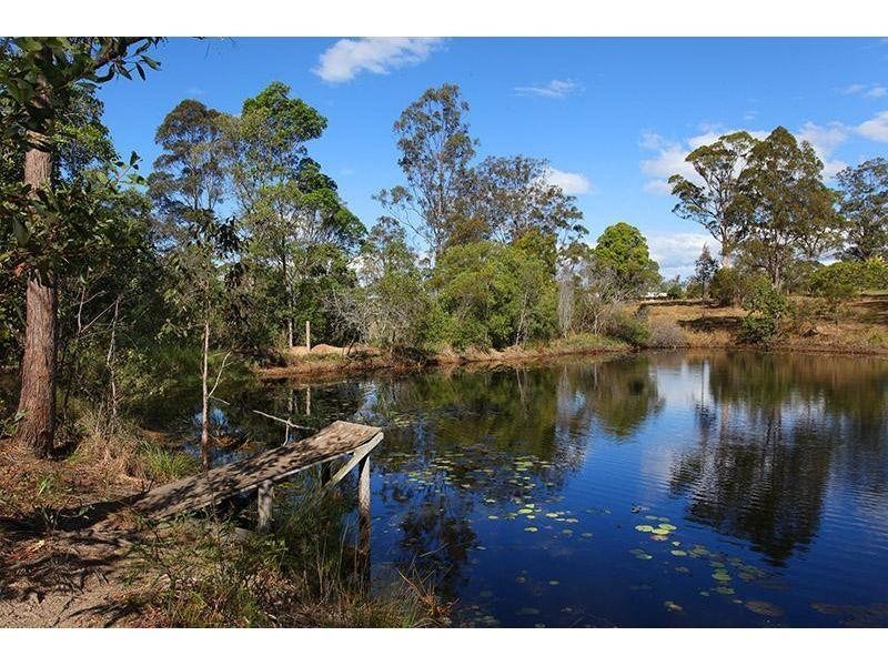 132 Nash Road, Araluen QLD 4570