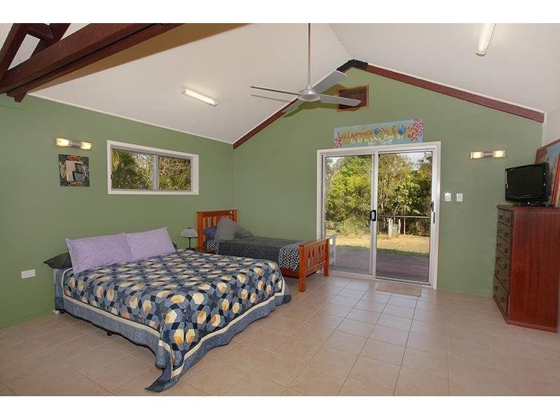132 Nash Road, Araluen QLD 4570