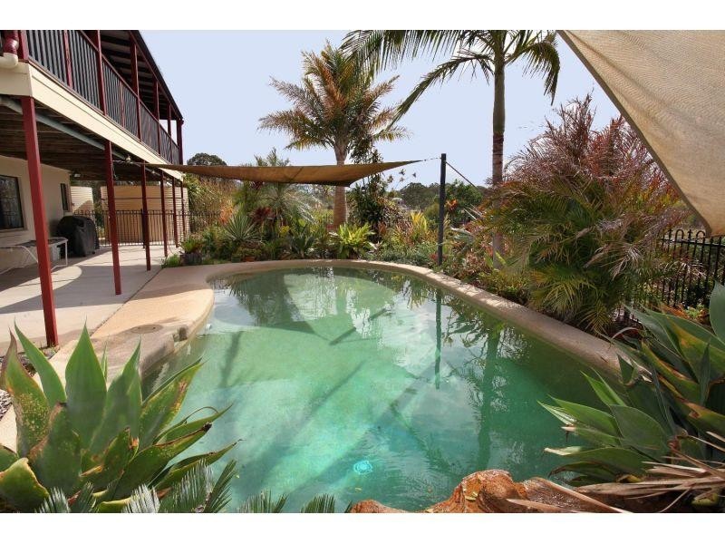 30 Robert Road, Chatsworth QLD 4570