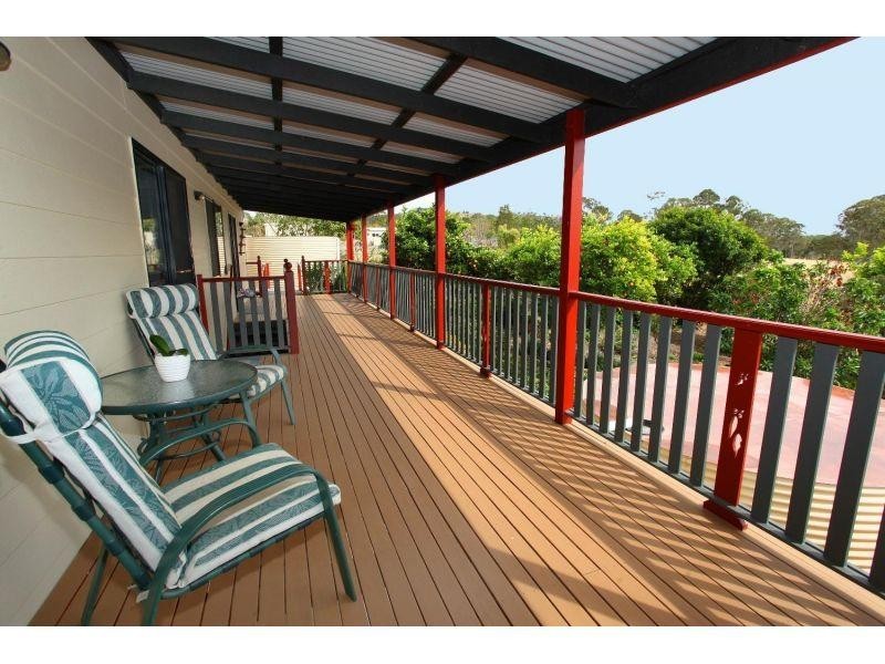 30 Robert Road, Chatsworth QLD 4570
