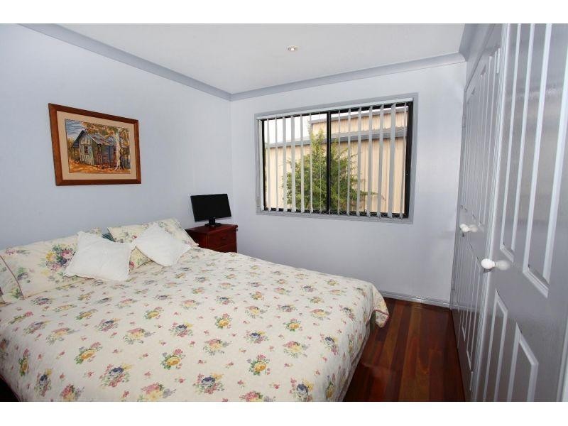 30 Robert Road, Chatsworth QLD 4570