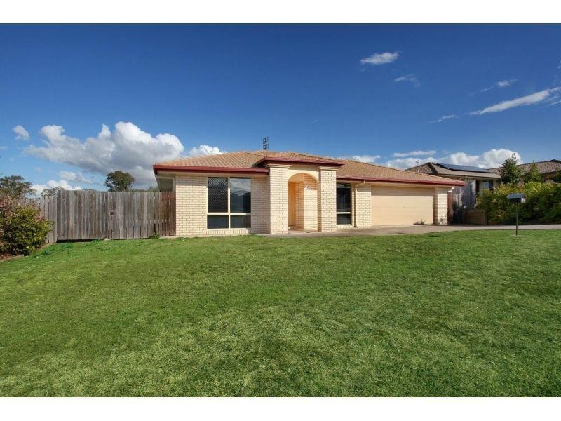 84 Gympie View Drive, Southside QLD 4570